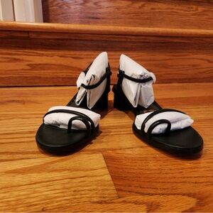 Sam Edelman black leather sandals